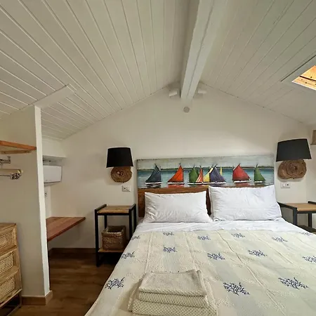 דירה Mansard Ferret Charming House Centro אלגהרו