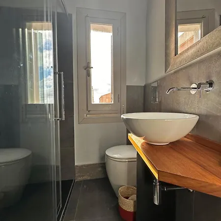 شقة Mansard Ferret Charming House Centro