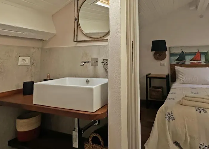 Mansard Ferret Charming House Centro Διαμέρισμα