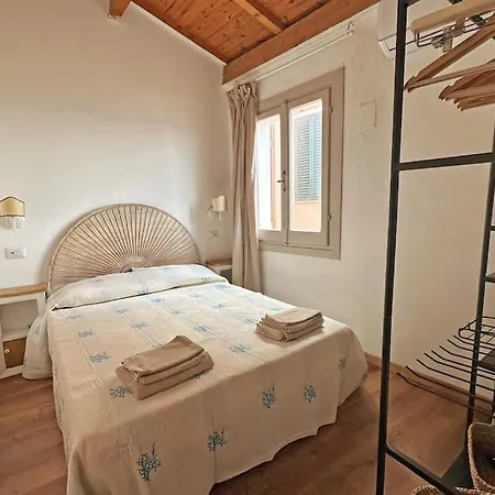 Mansard Ferret Charming House Centro * Alghero